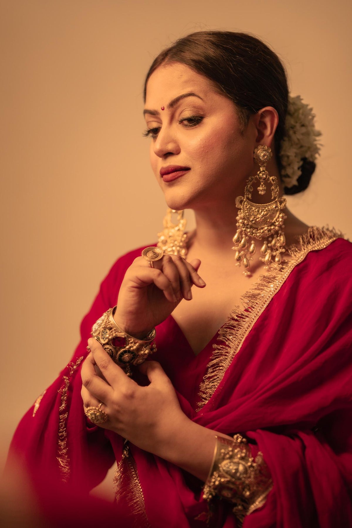 Kareena Earrings image 1