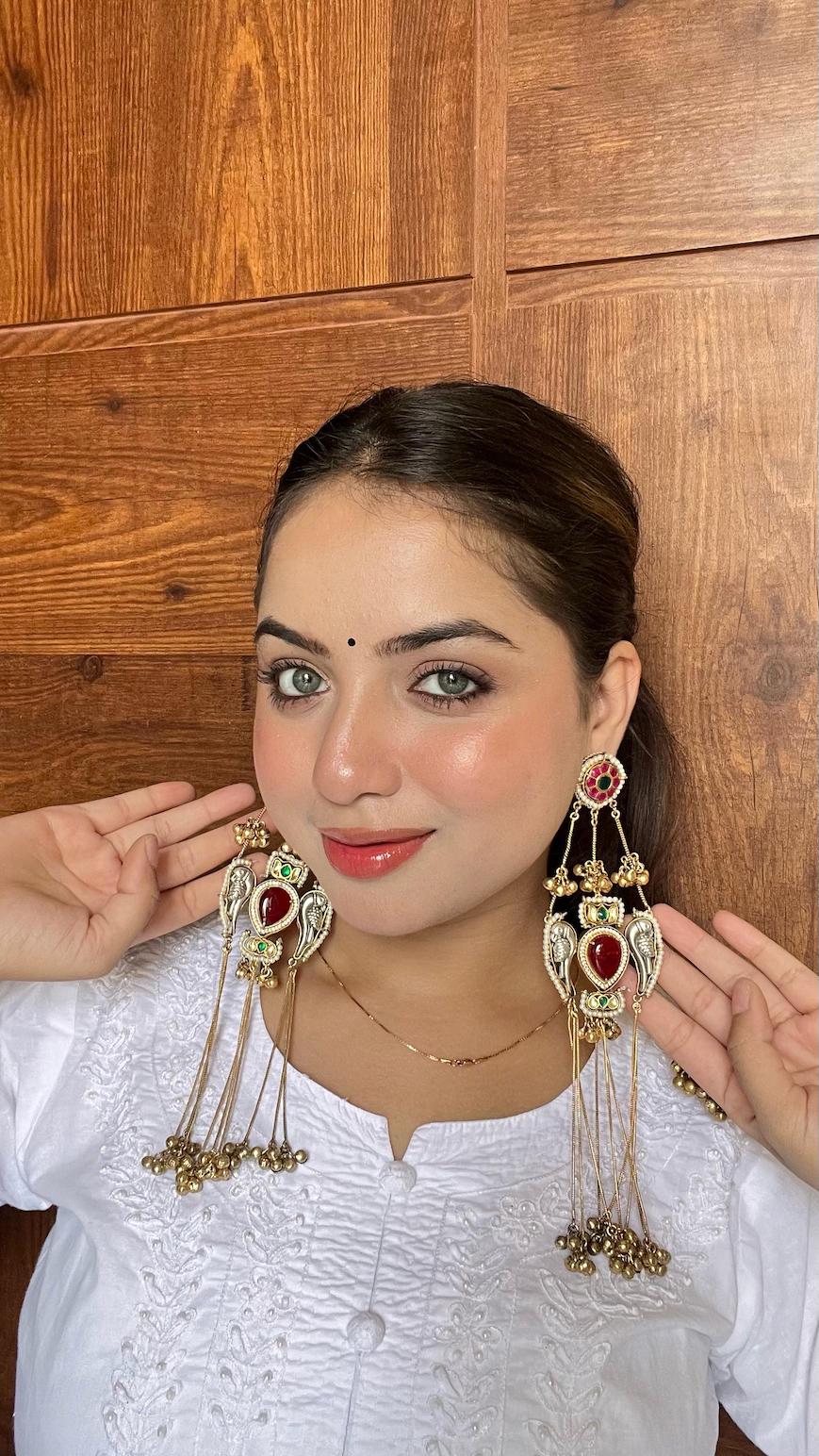 Mihika Earrings image 2