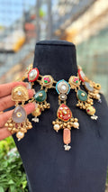 Milli Neckpiece image 0