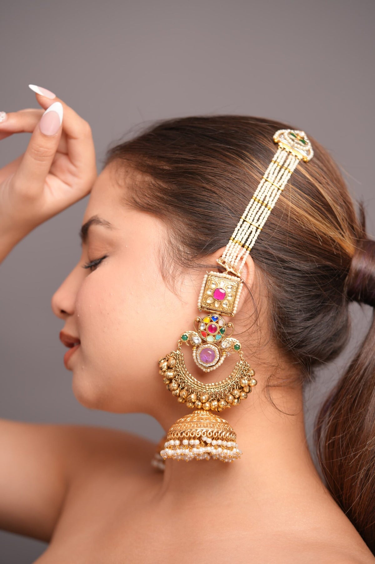 Nargis Earrings image 3