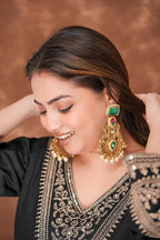 Amara earrings - light green image 0