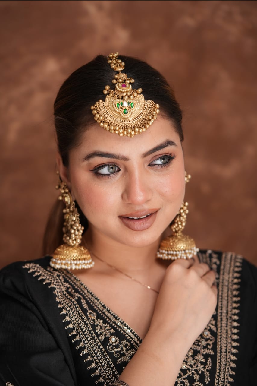 Indra mangtikka -green colour image 0