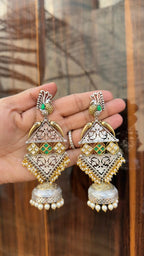 Mirchi earrings image 1