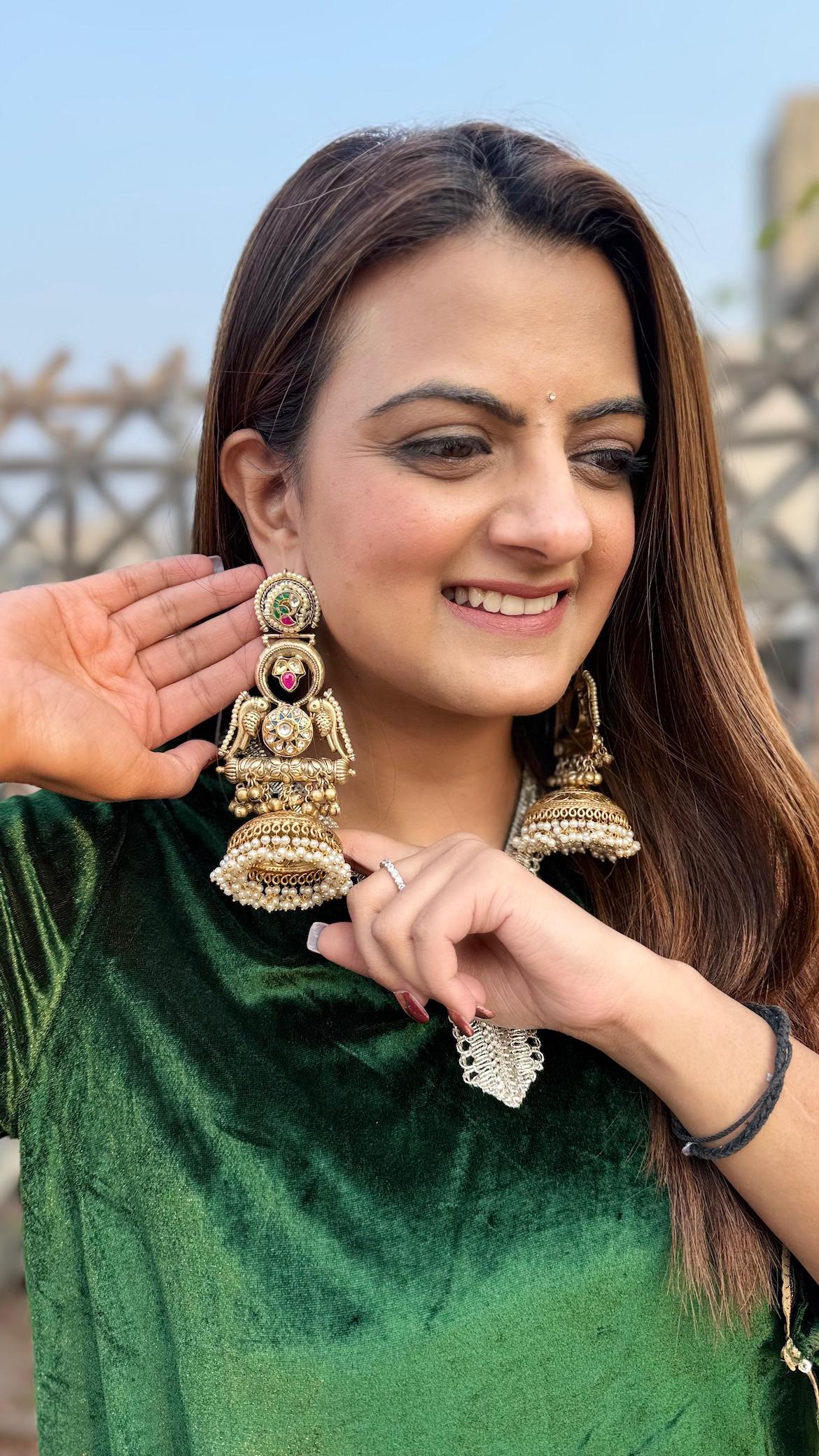Nimra earrings image 3