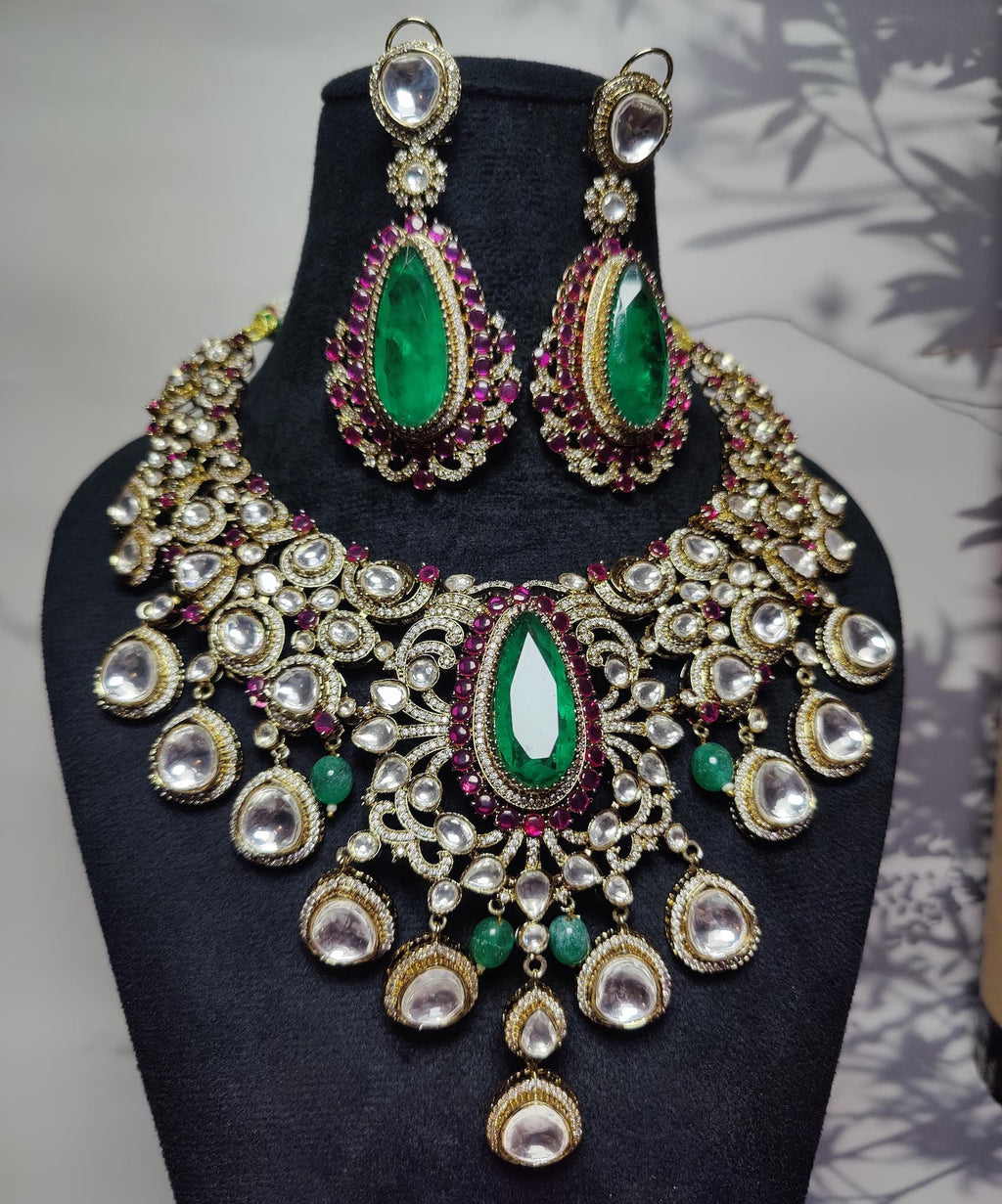 Maharani haar - pink and dark green image 2