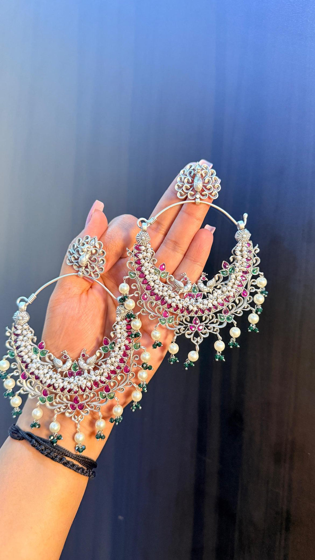 Aisha earring image 0