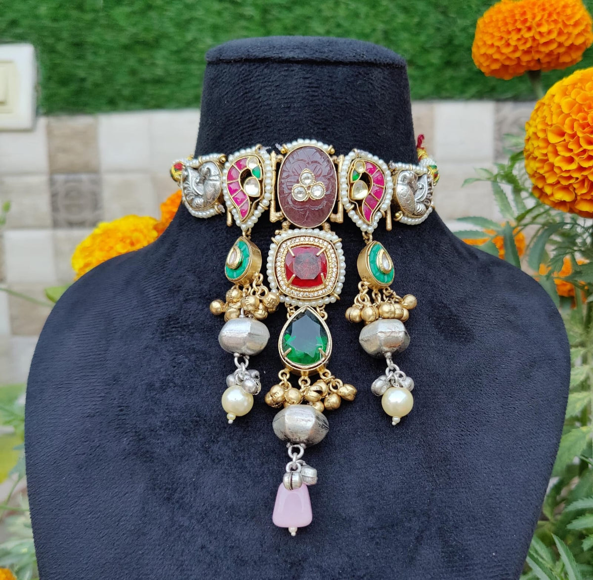 Madhavi choker - dark green and red image 1
