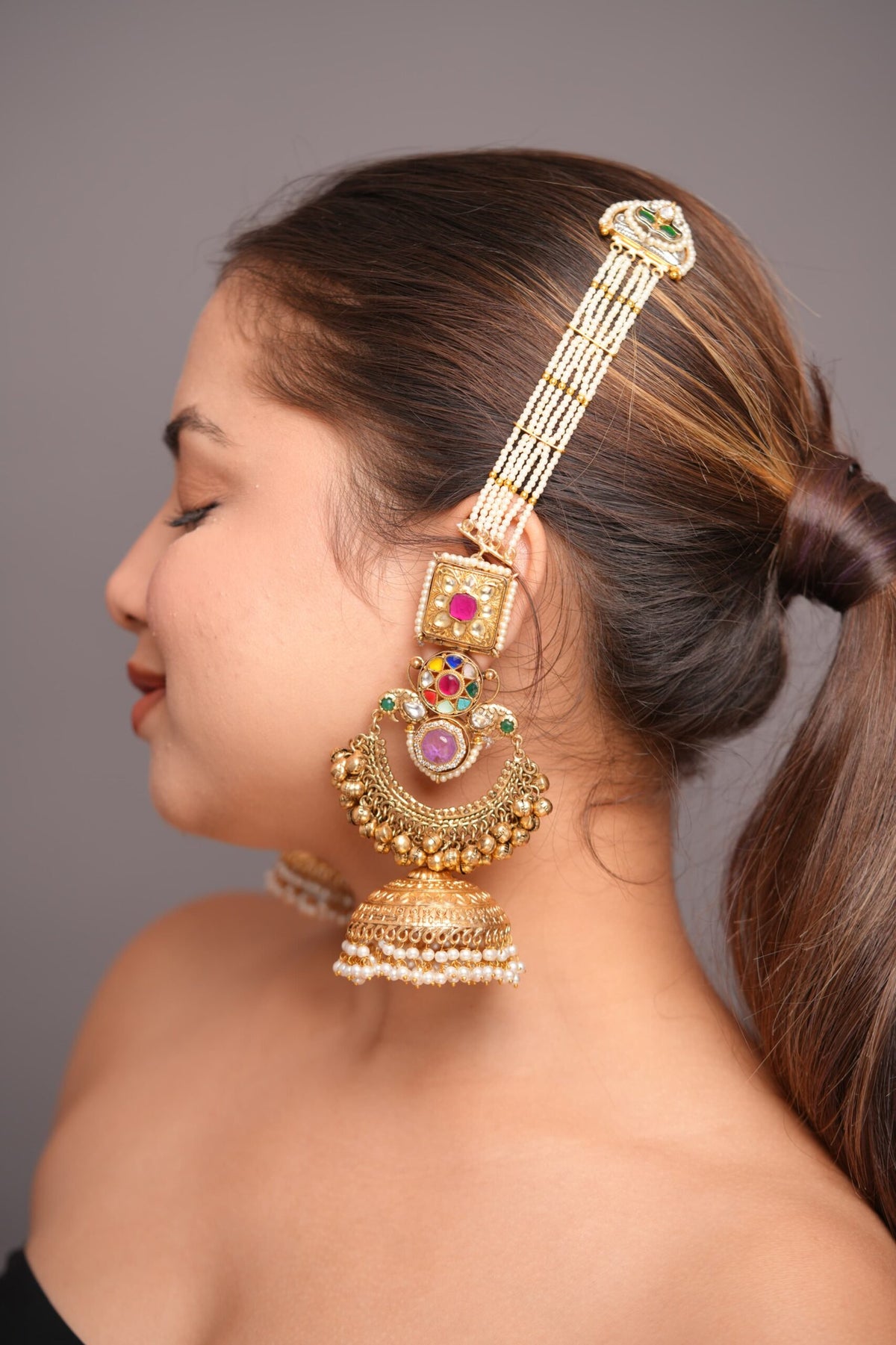 Nargis Earrings image 1