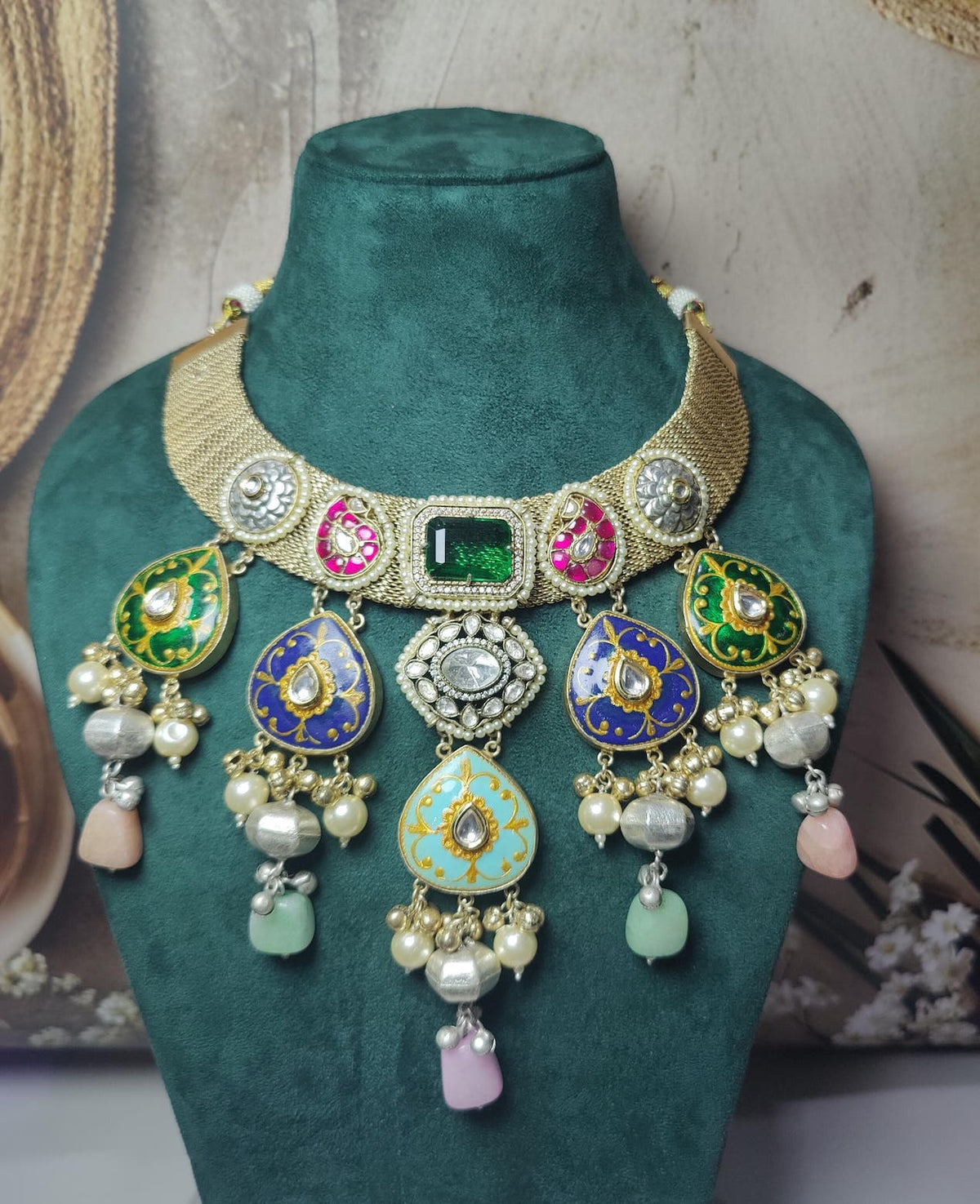 Ashok neckpiece image 3