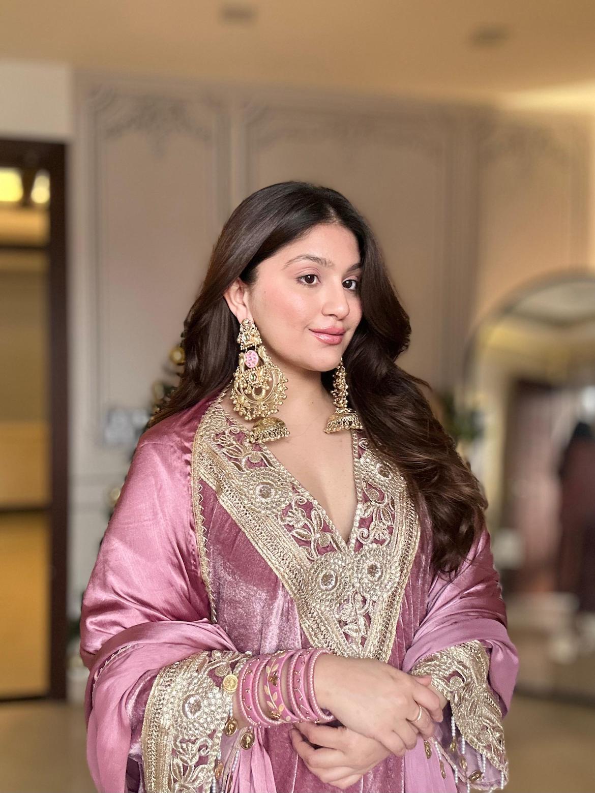 Most viral jhumka - pink image 1