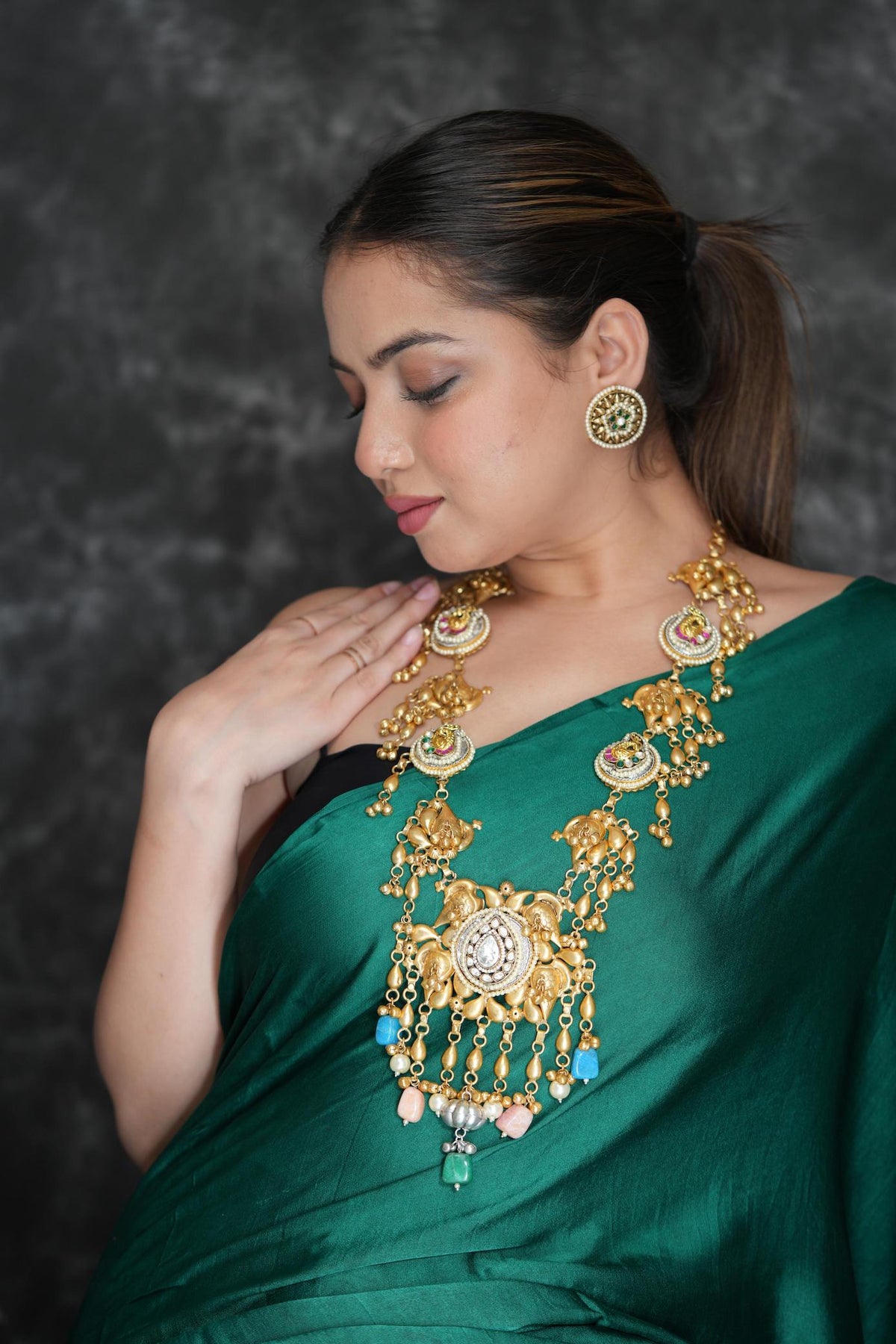 Tribal gold plated maharani haar with earrings image 2