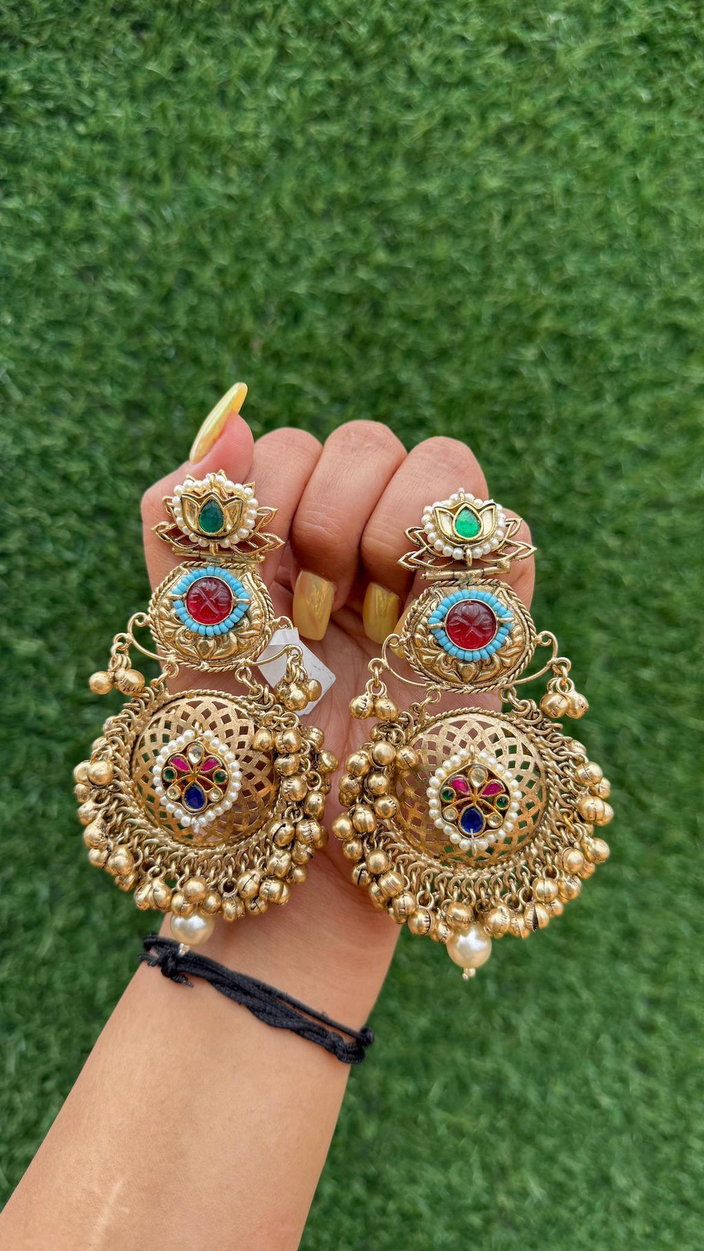 Sania Earrings image 0