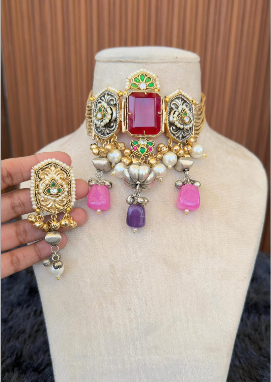 Bobby Choker With Earrings image 4
