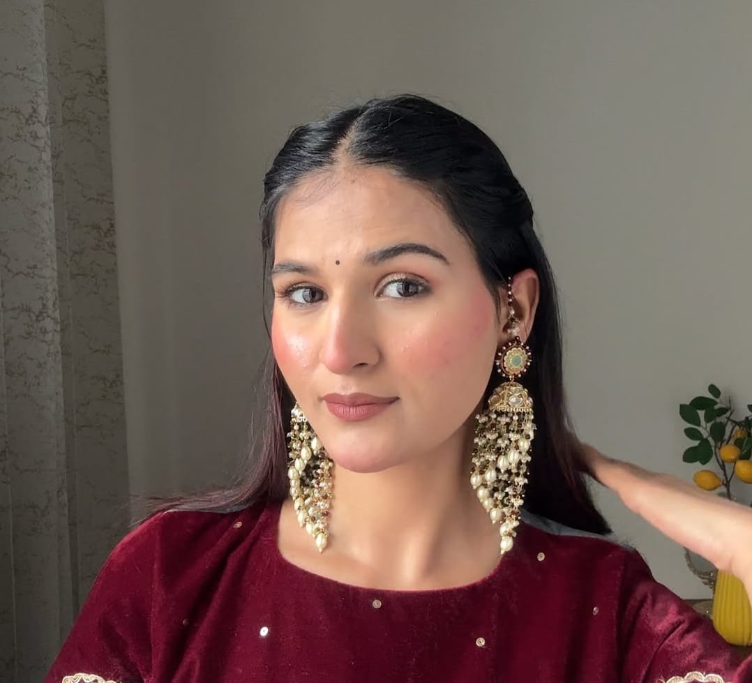 Swati Earrings-red colour image 0