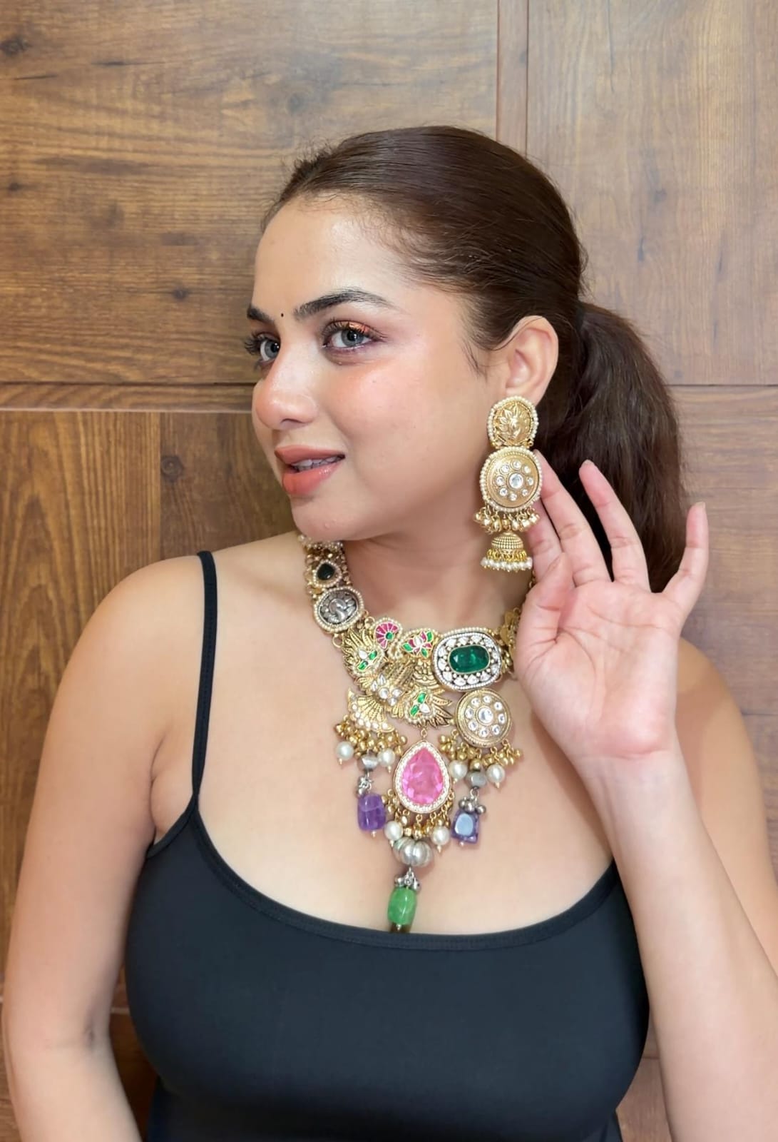 Patola Neckpiece with earrings13 image 0
