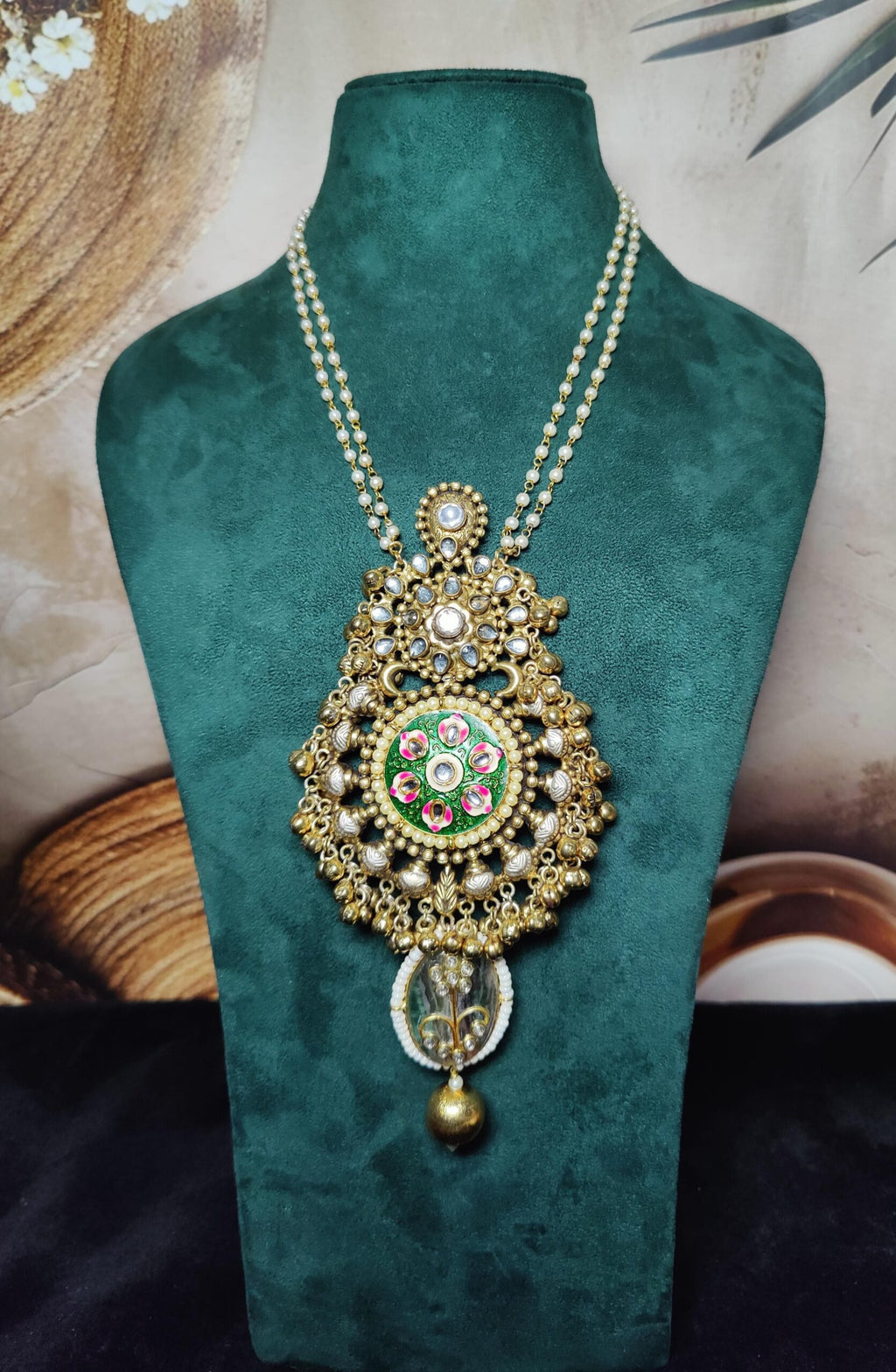 Ragini pendant3 image 1