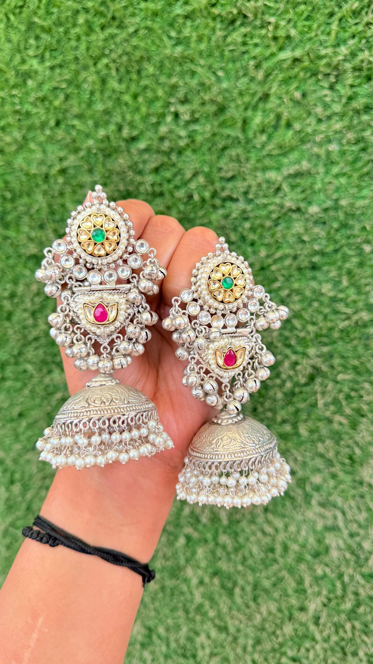 Sunheri Jhumka image 1