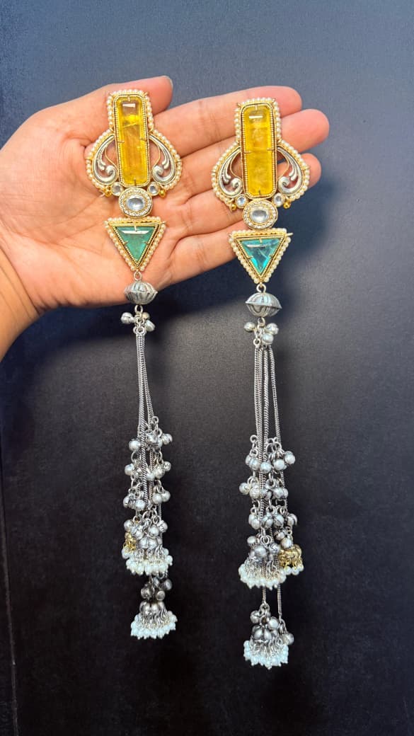 Aadya Earrings image 9