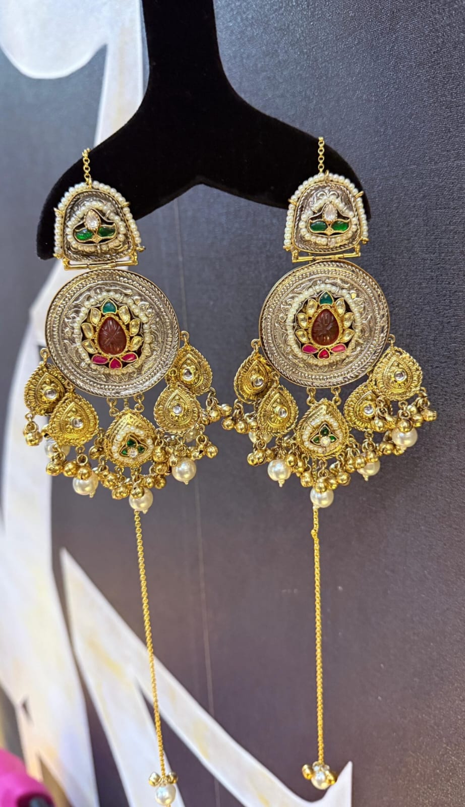 Sidra earrings image 4