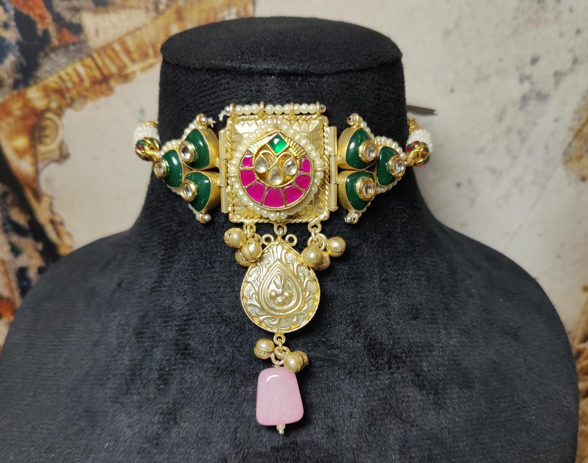 Ishani choker - dark green image 3