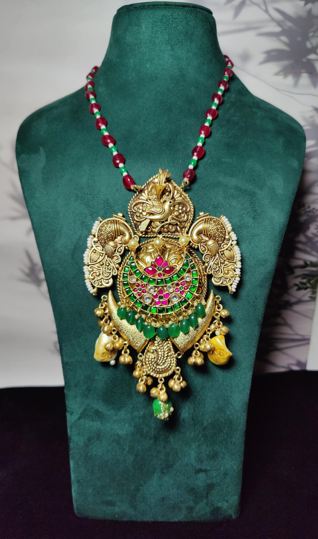 Disha pendant image 1
