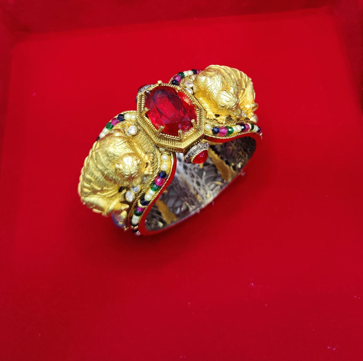 Sabyasachi Handcuff image 0