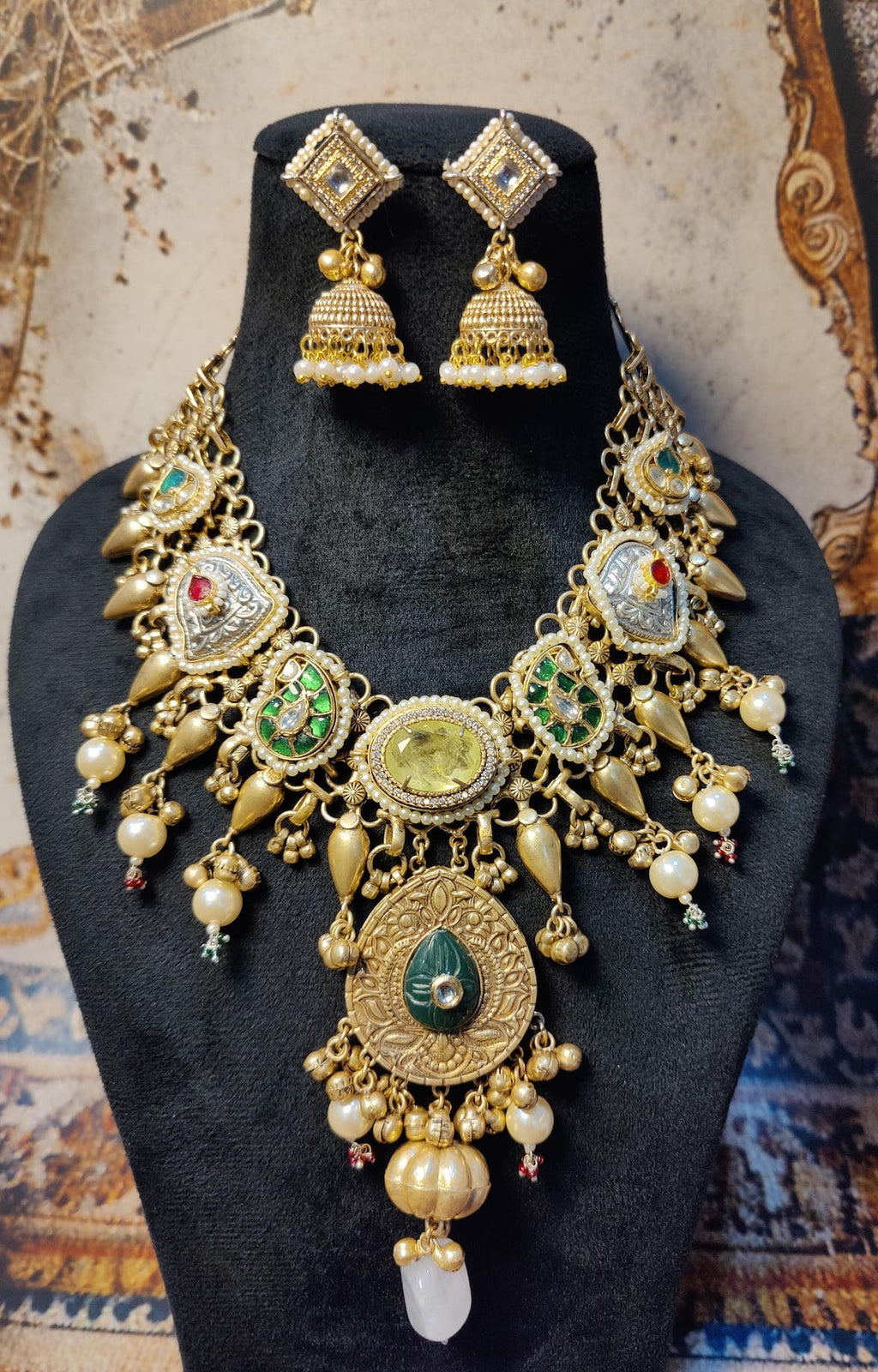 Dhruva Neckpiece image 0