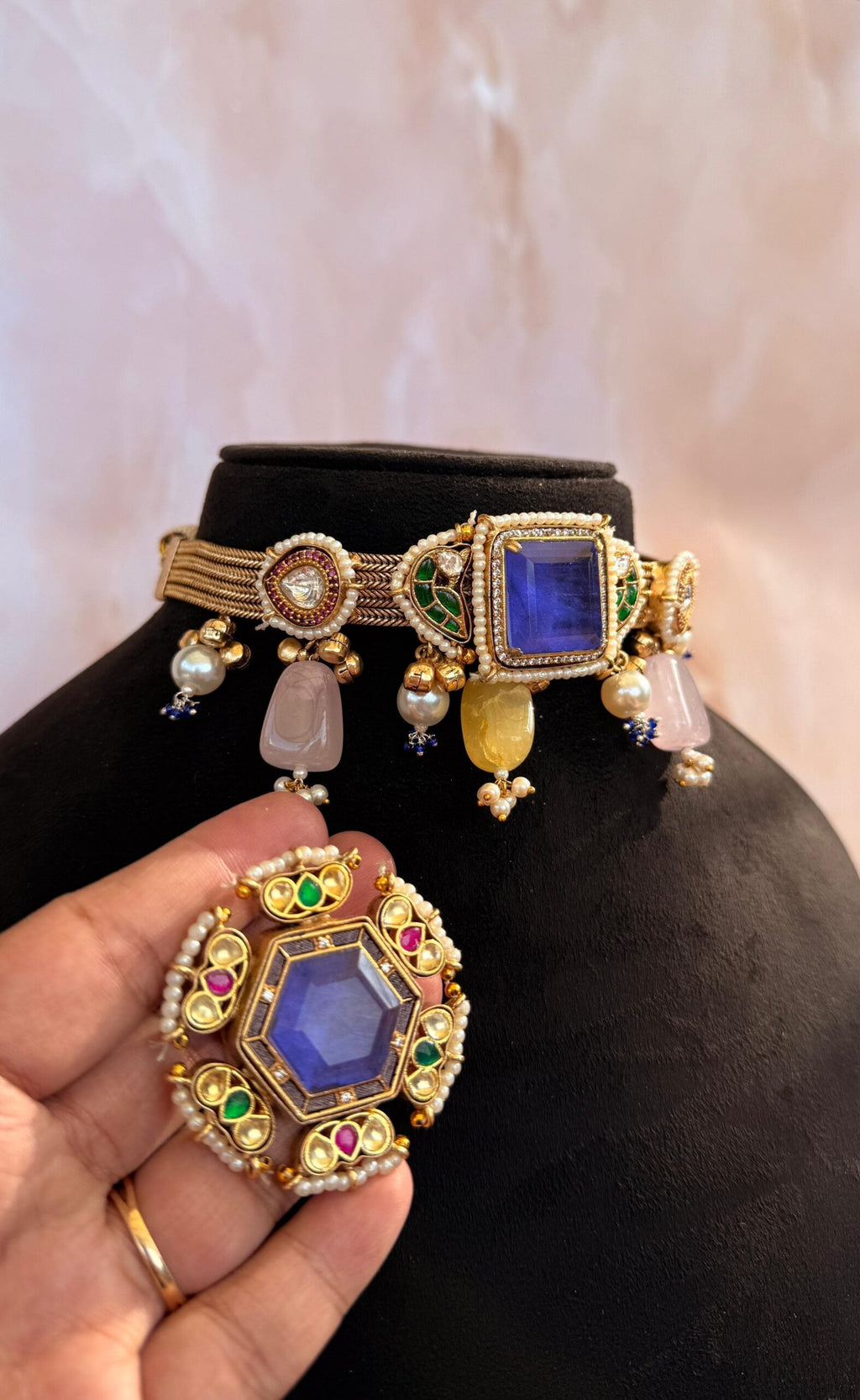 Sidya Choker with studs image 1