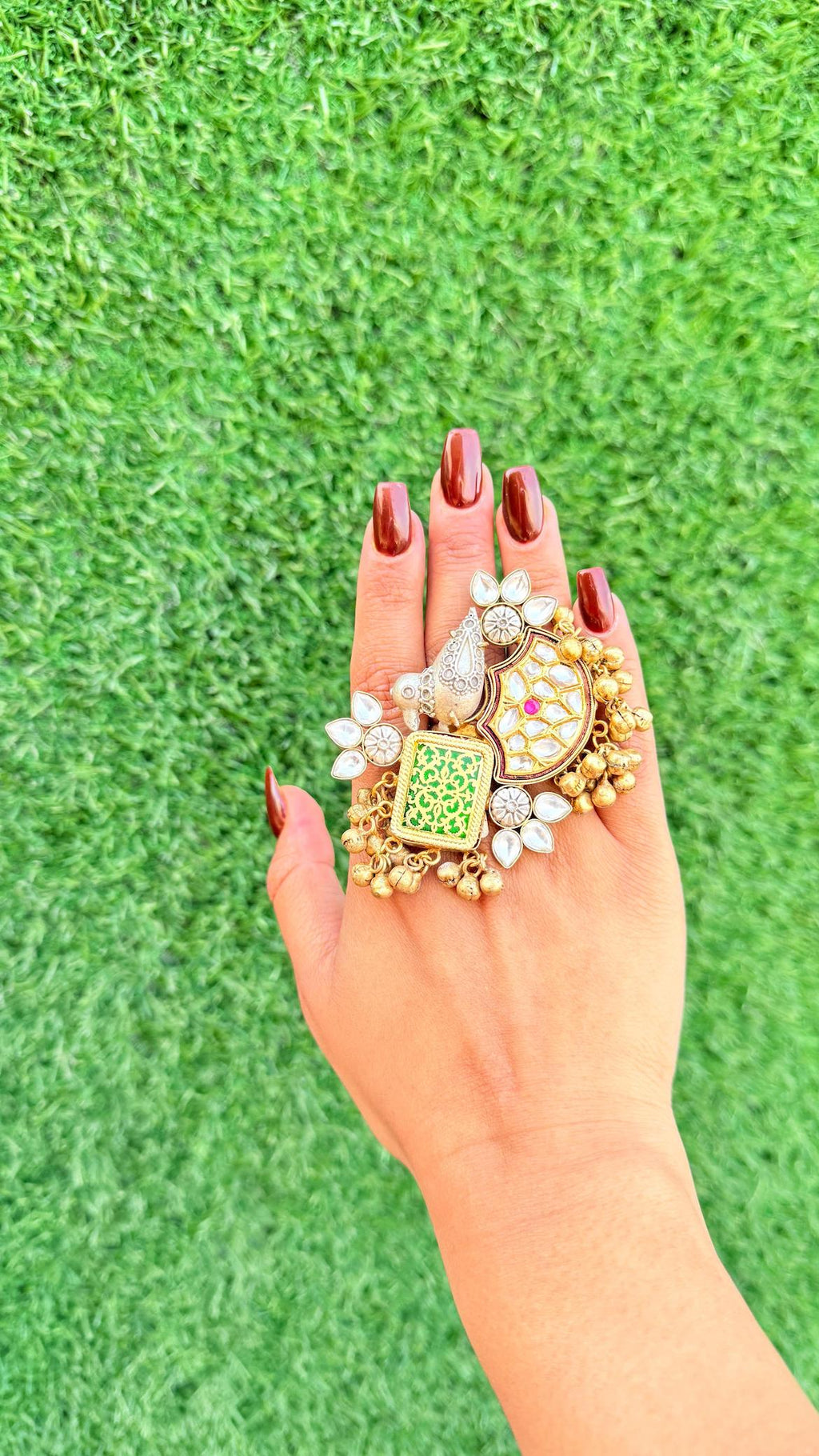Riya ring - Green image 1