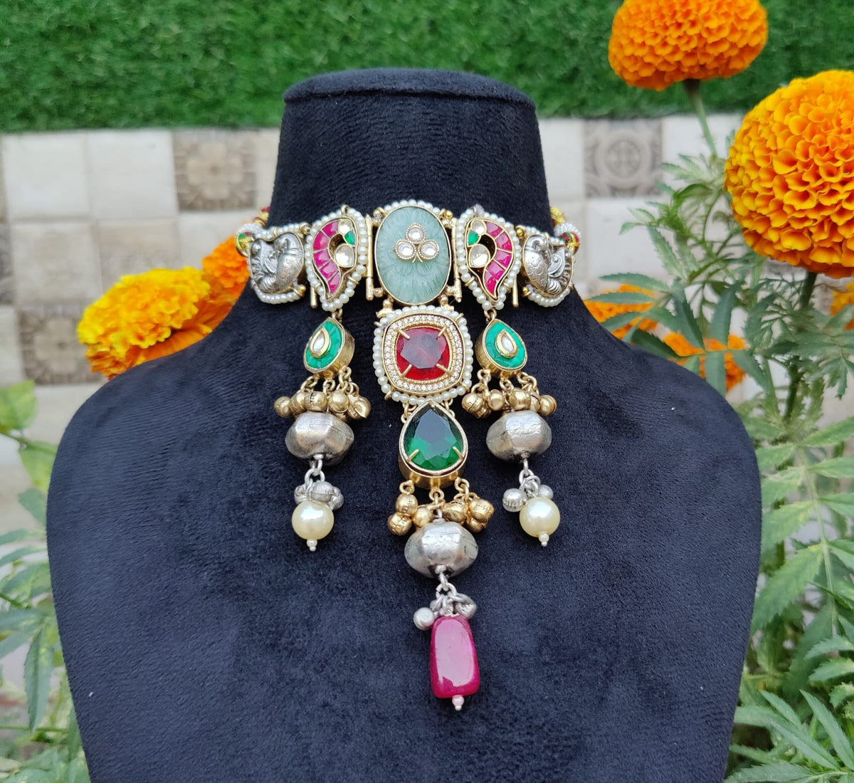 Madhavi choker - light green and red image 0