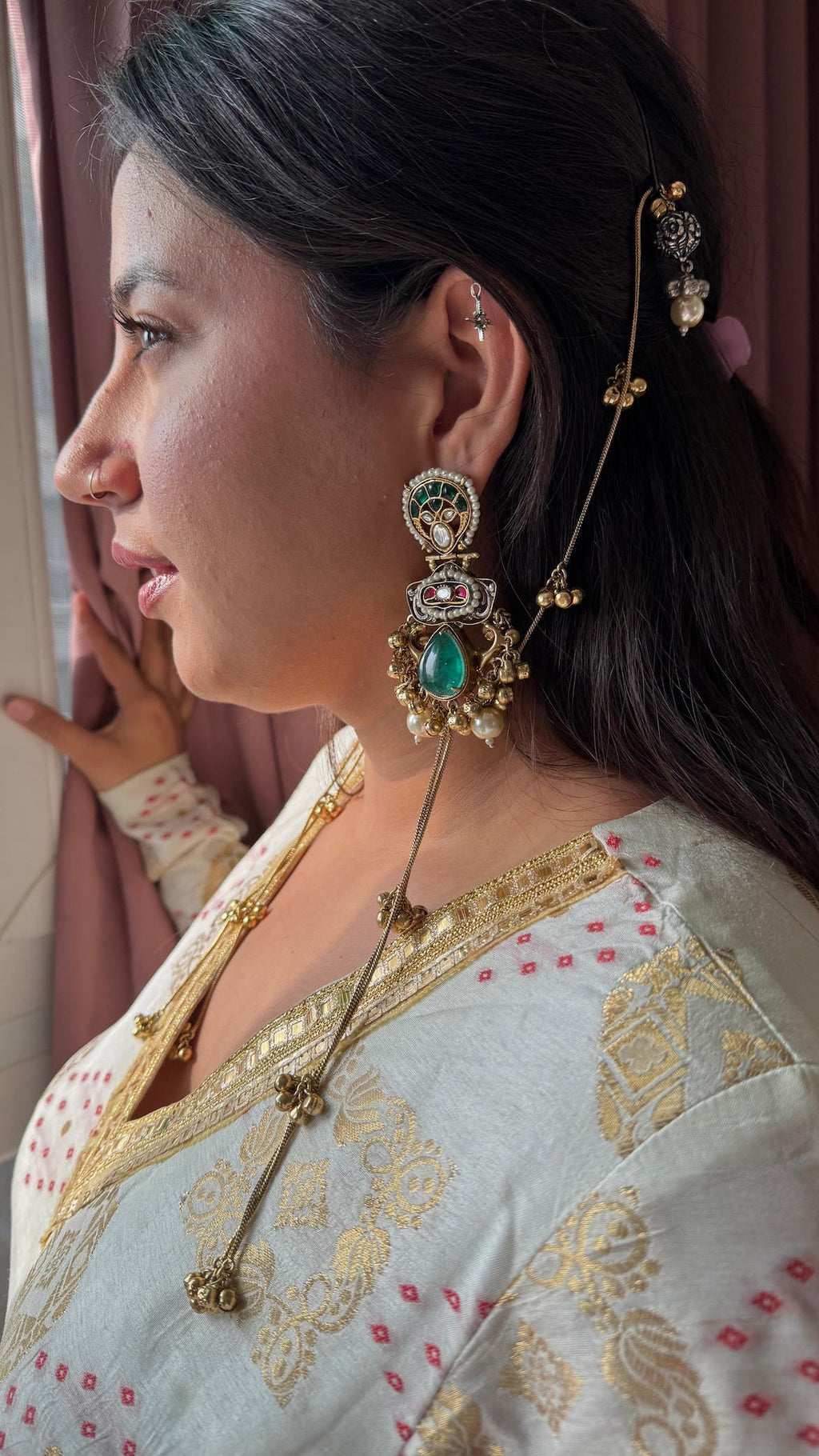 Dejhoor earrings - dark green image 0