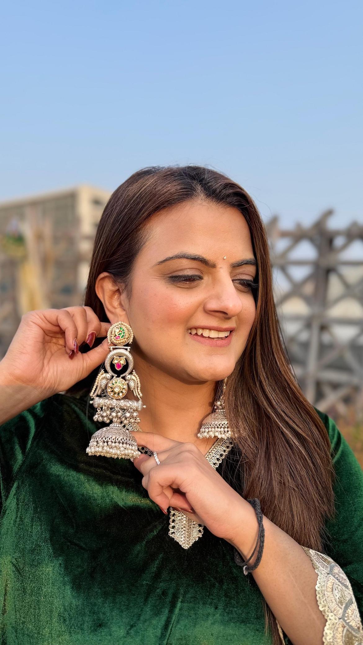 Nimra earrings image 3