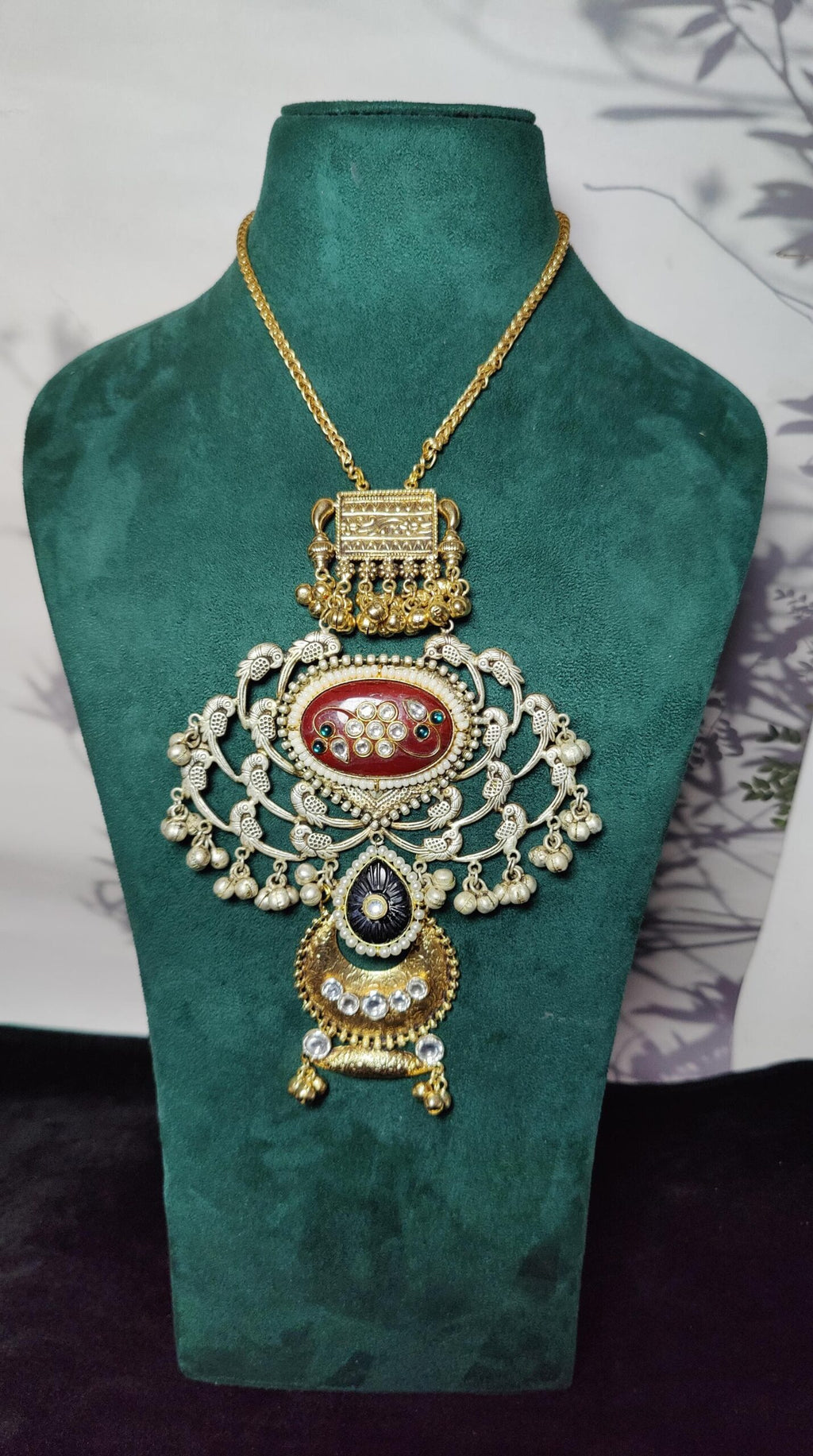 Meghna pendant image 1