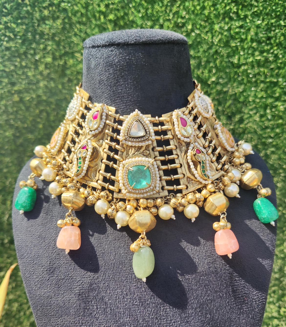 Milli Choker image 1