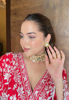 Uditi choker