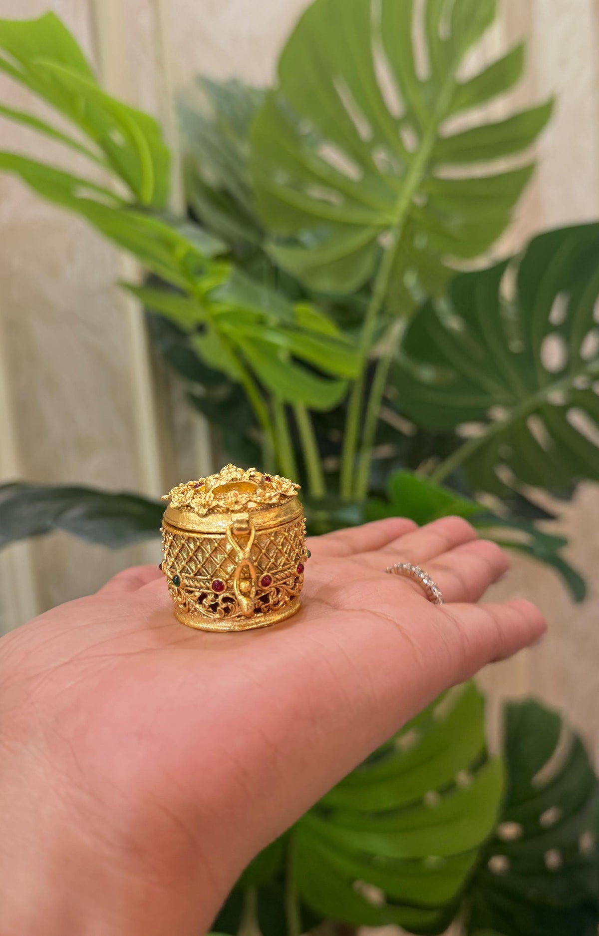 Laxmi Ji sindoor box