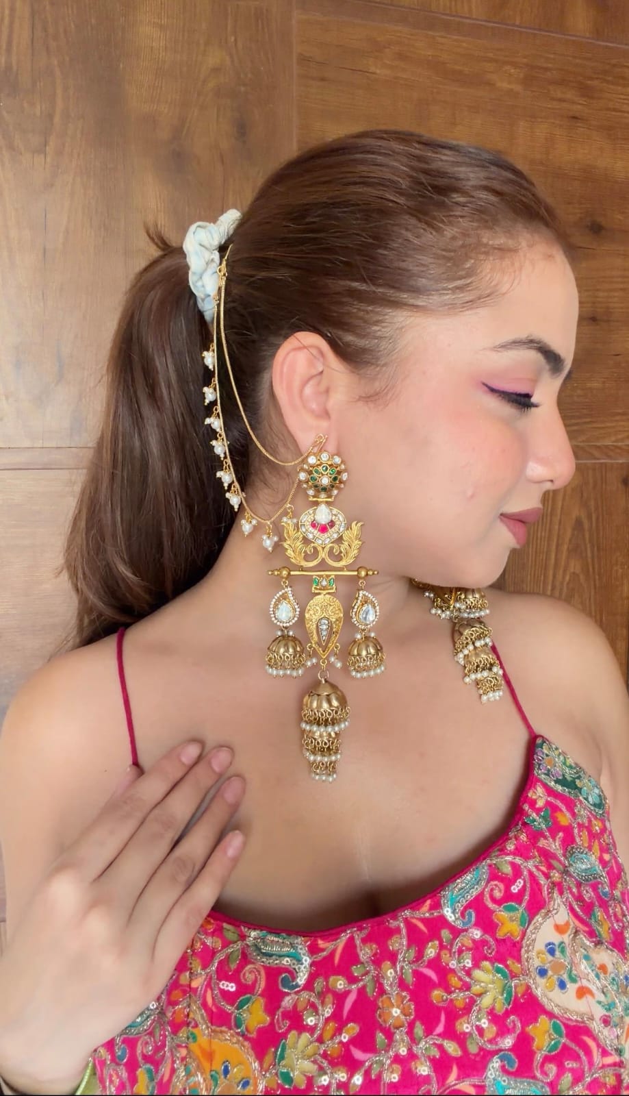Sahar Jhumka