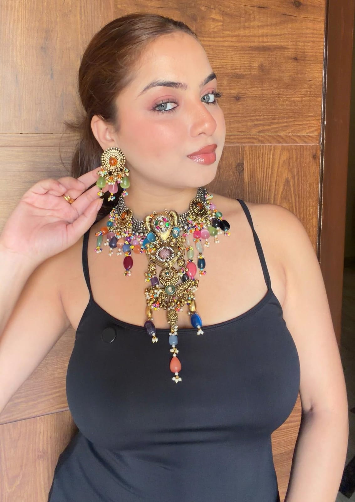 Shakti Neckpiece with earrings