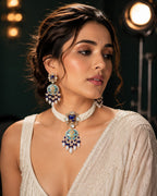 Rekha neckpiece