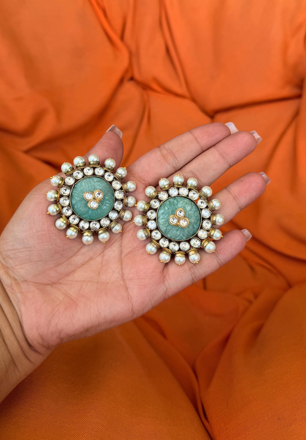 Siya Studs