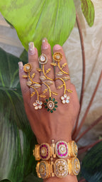 Myra- 3 finger ring