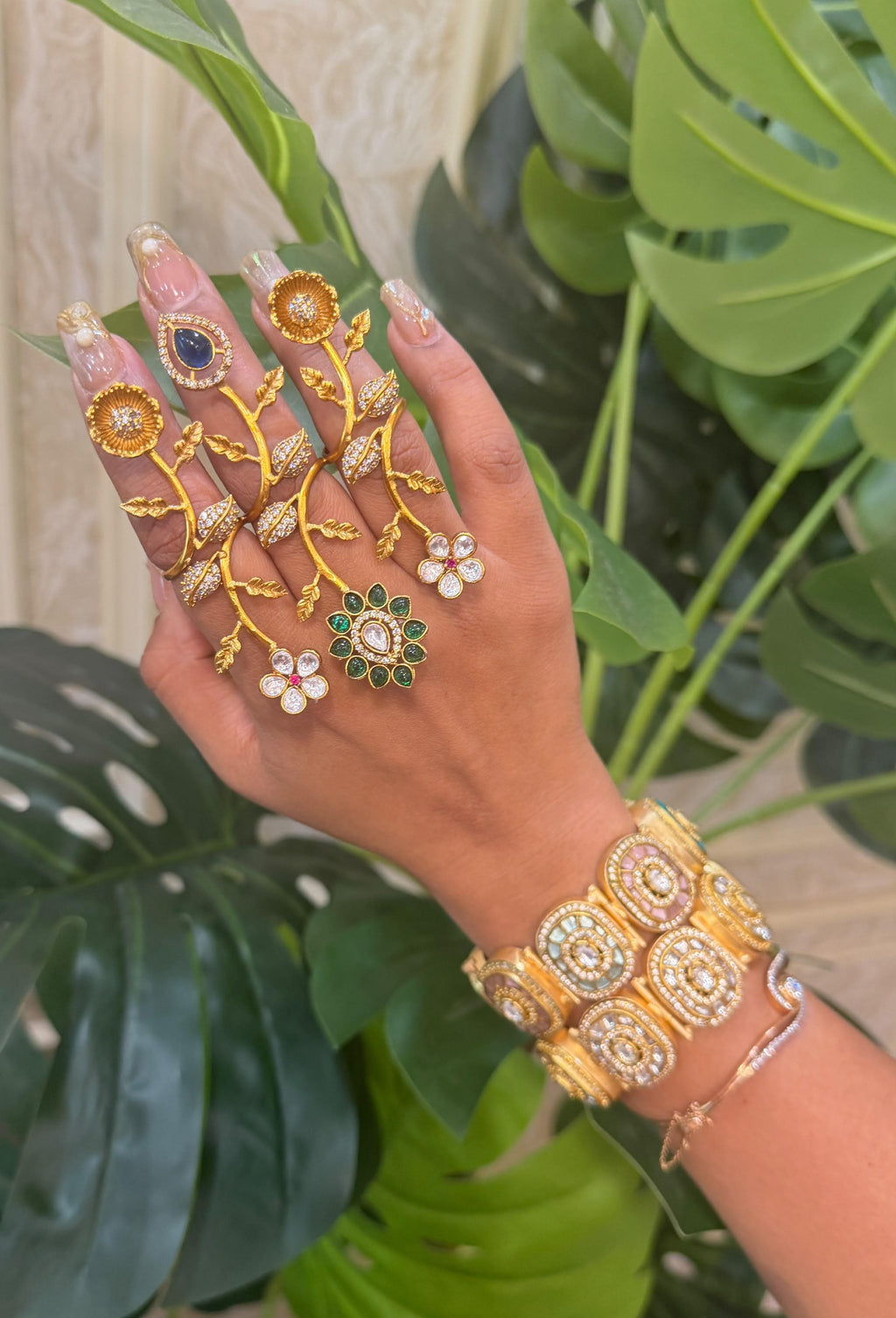 Myra- 3 finger ring