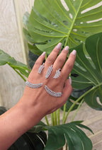 Flirtini Ring + hand harness combo