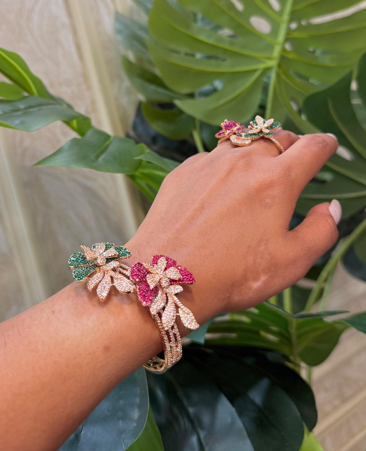 Butterfly Luxe Handcuff