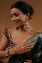 Gold beauty earrings image 1