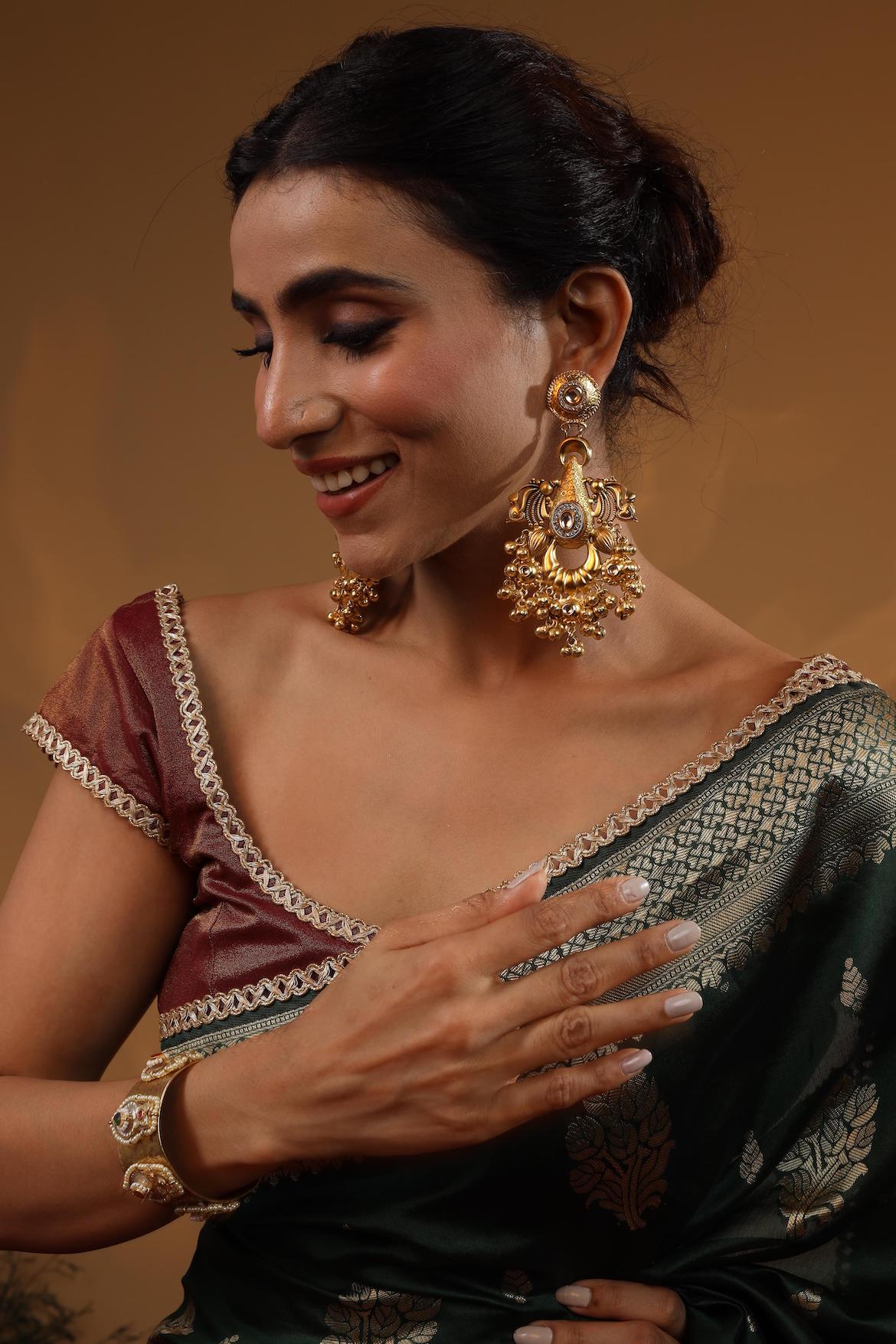 Gold beauty earrings image 1