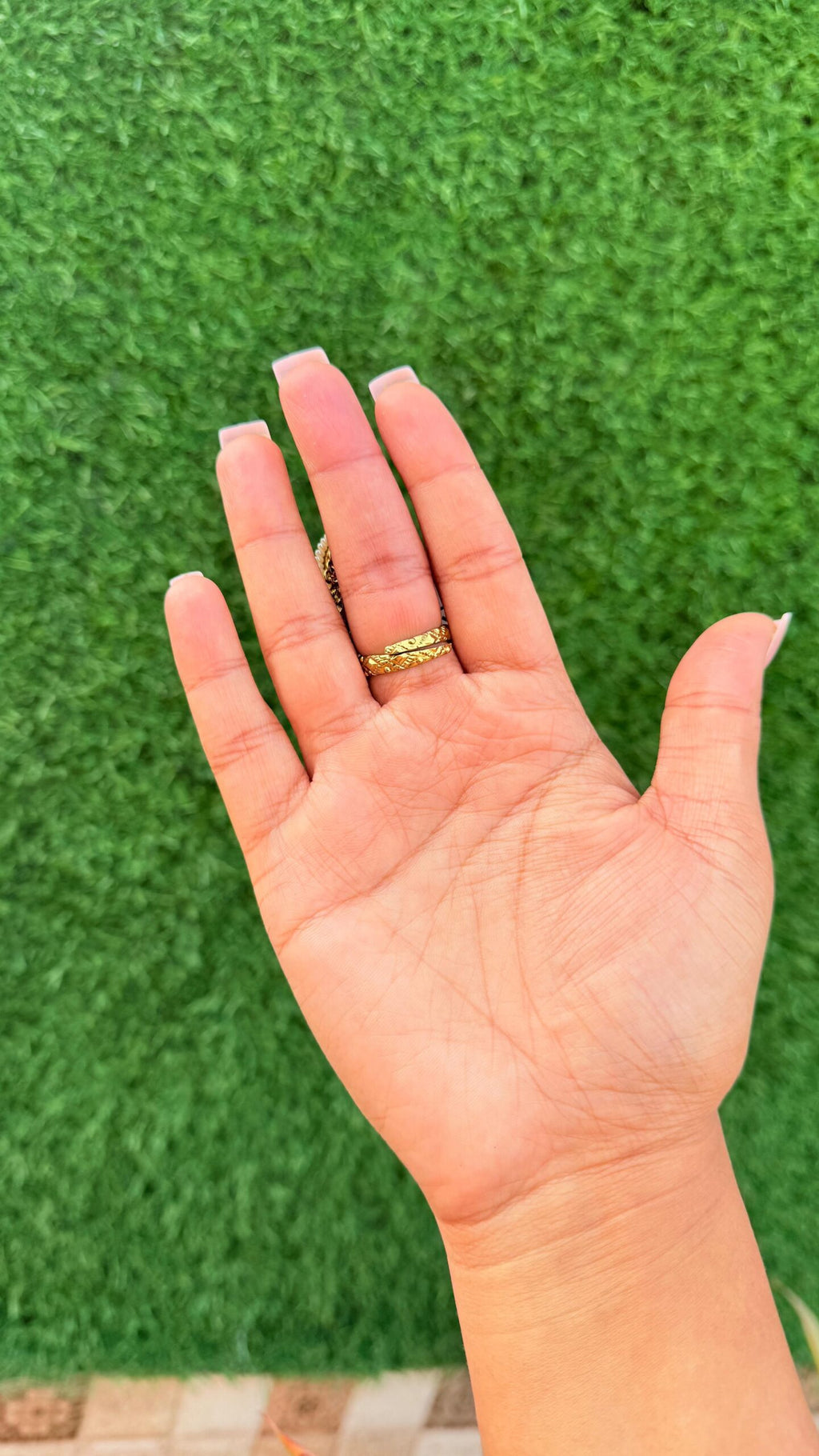 Mother of pearls rings 1.0 image 2