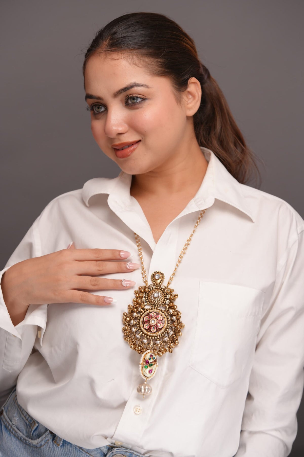 Ragini pendant1 image 2