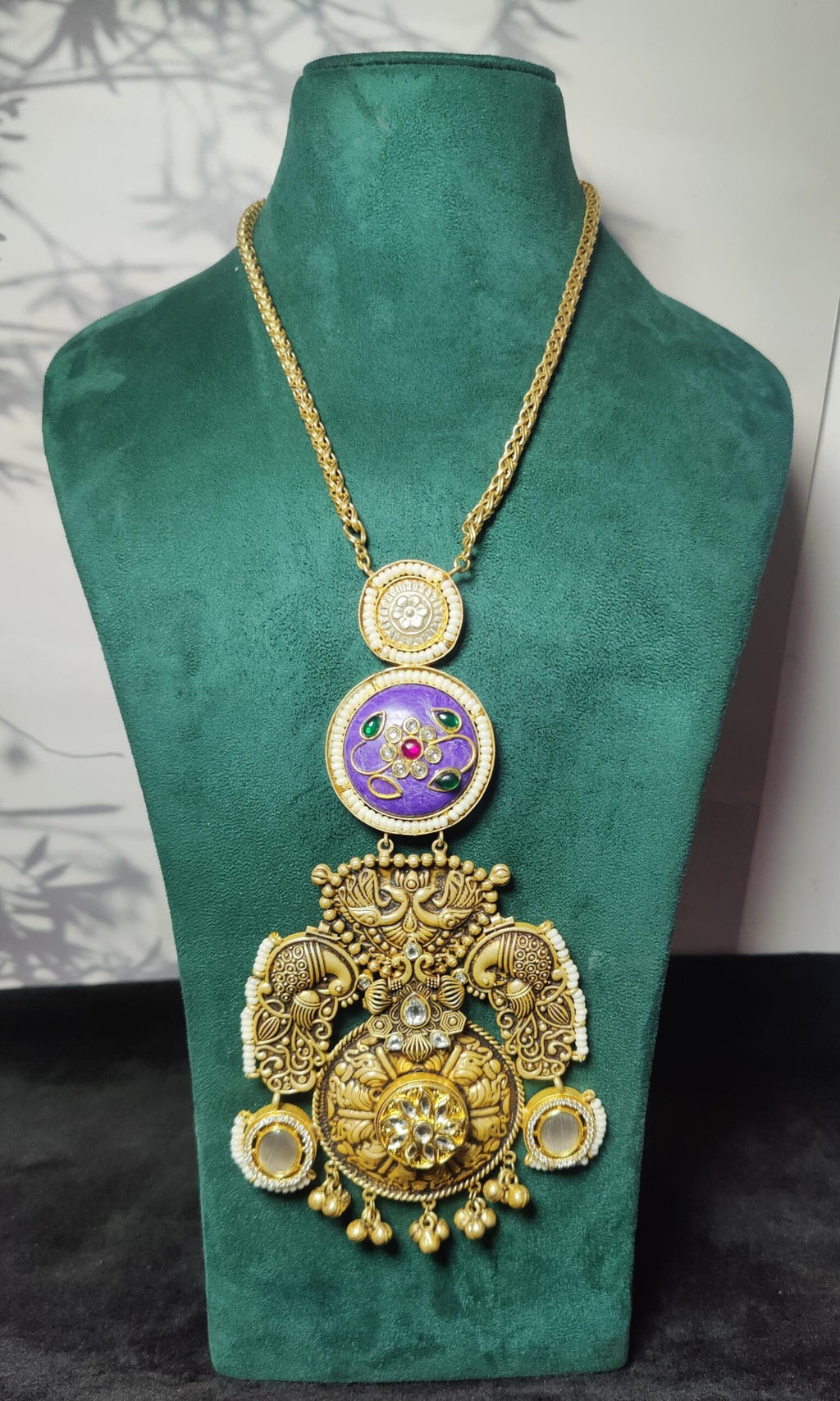Amrapali 1.0 pendant image 0