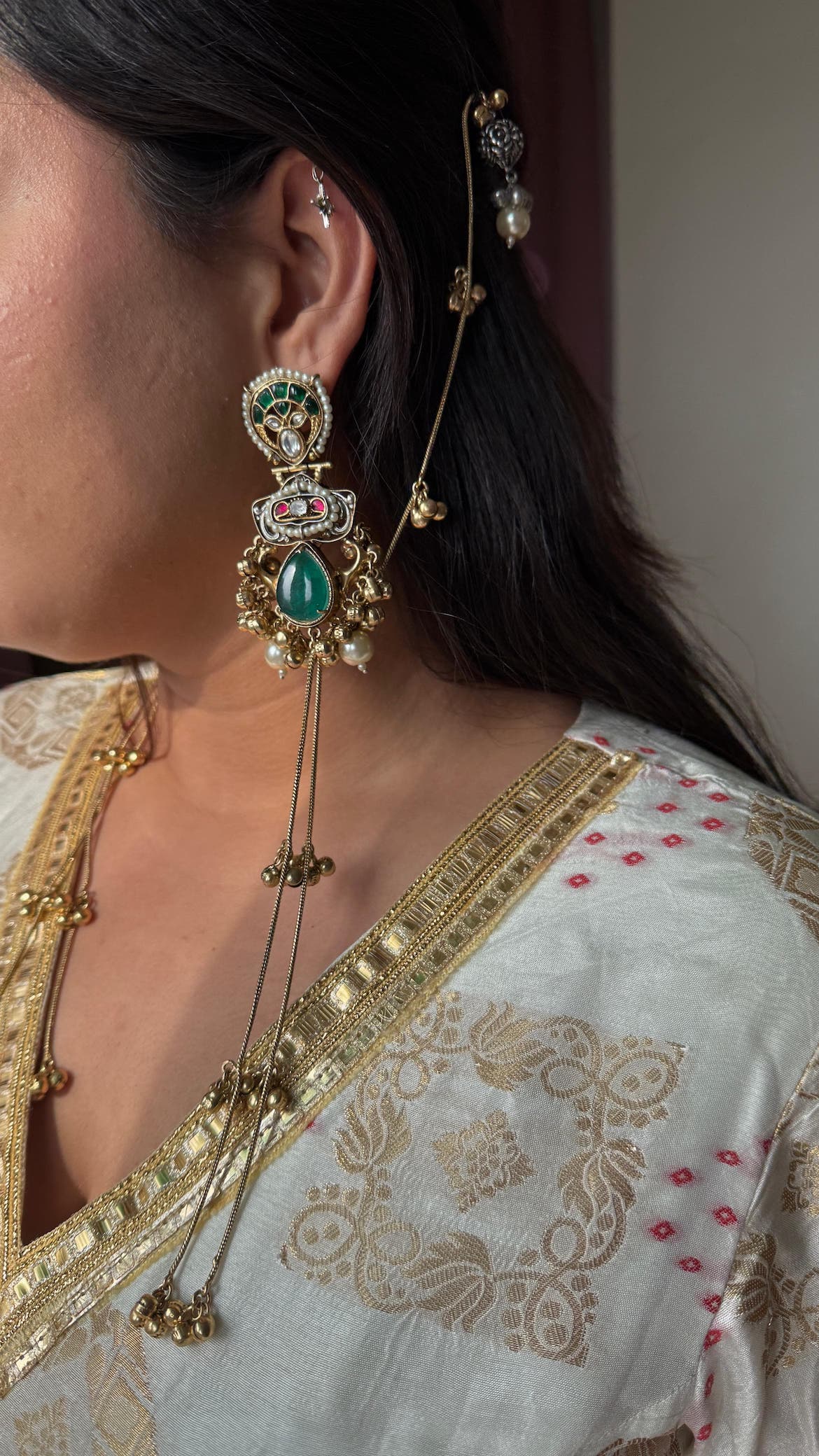 Dejhoor earrings - dark green image 3